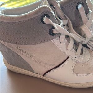 SKCH+3 High-Top Sneakers in Gray and White